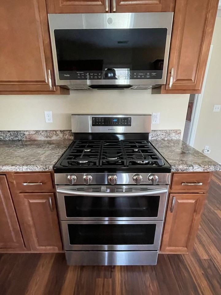 3524 Tuttle Ave - Photo 5 of 19