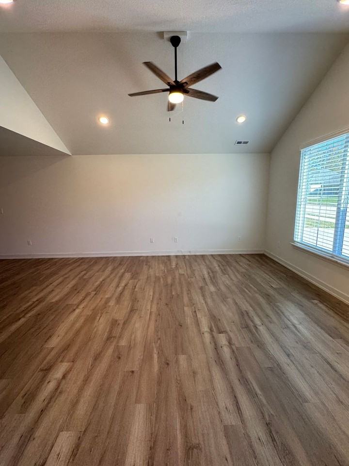 185 North Luna Lane - Photo 3 of 19