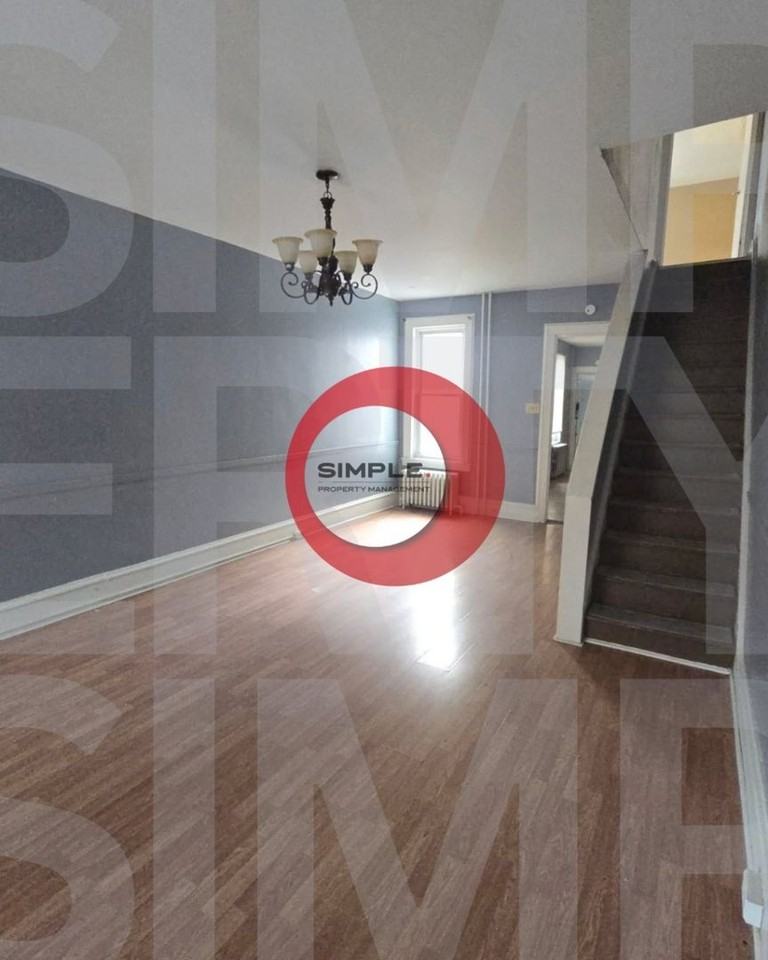 1558 Perkiomen Avenue - Photo 3 of 12