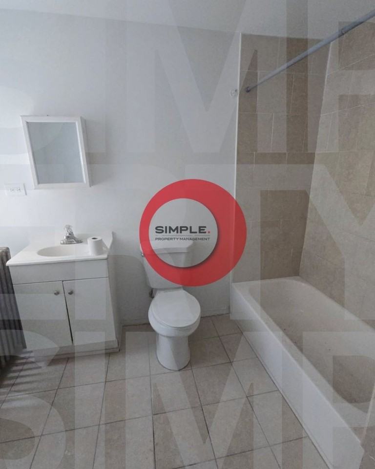 1558 Perkiomen Avenue - Photo 7 of 12