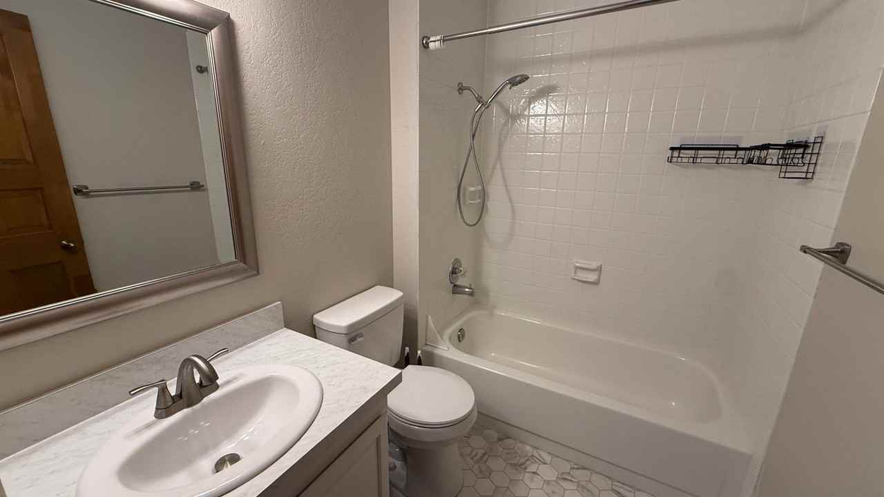 6924 Cape Lisburne Loop - Photo 3 of 14