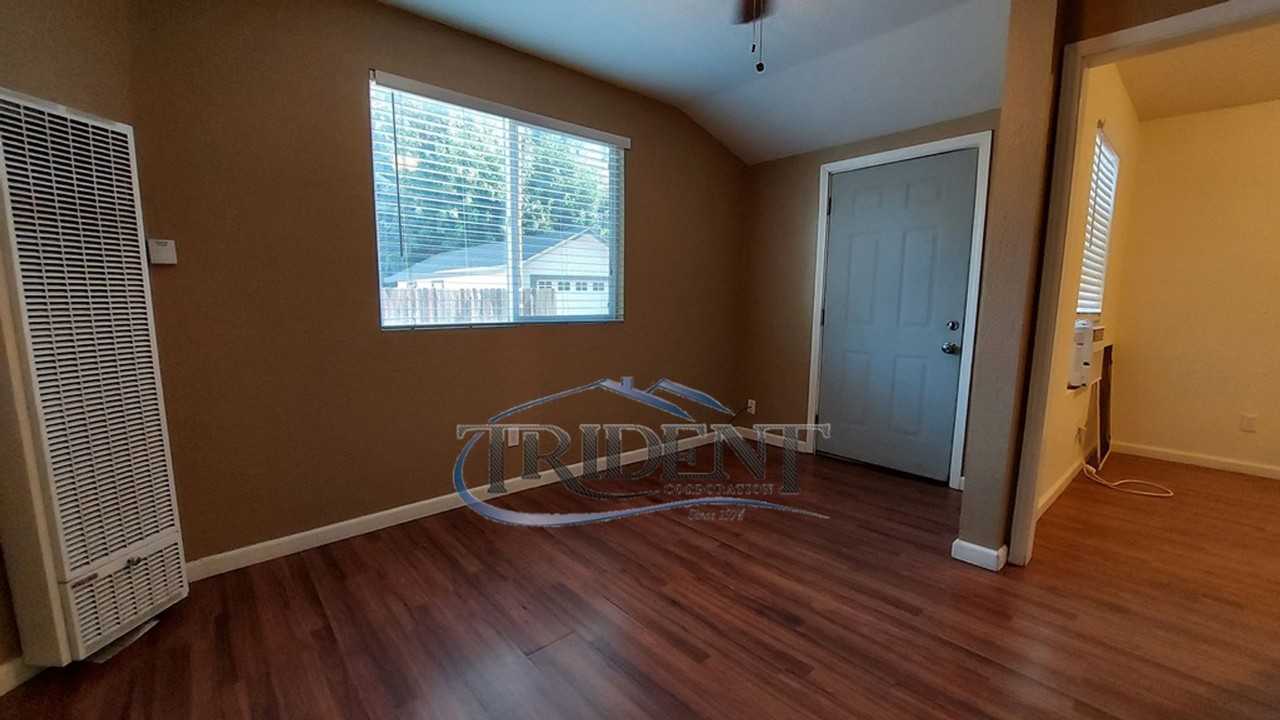 636 Fremont Way - Photo 4 of 14