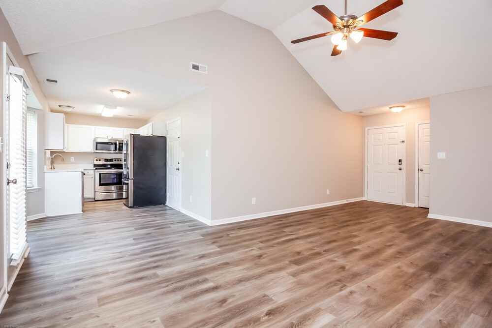 7212 Kavan Hunter Dr - Photo 4 of 16