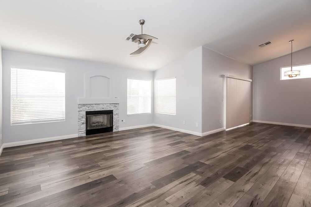 704 Colonnade Row Dr - Photo 3 of 15