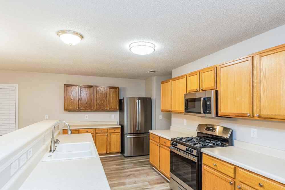 6056 Ricker Rd - Photo 7 of 17