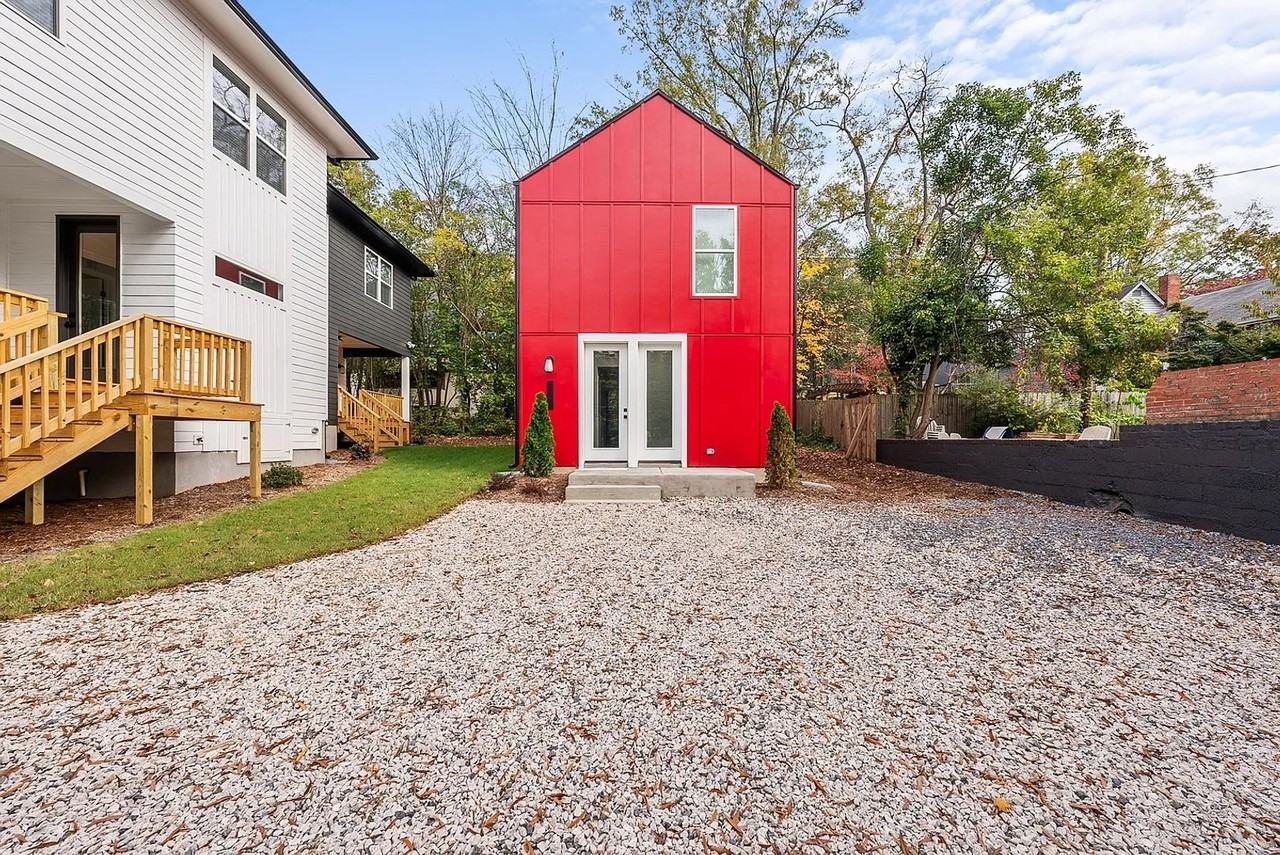 2213 Garden Pl - Photo 2 of 12