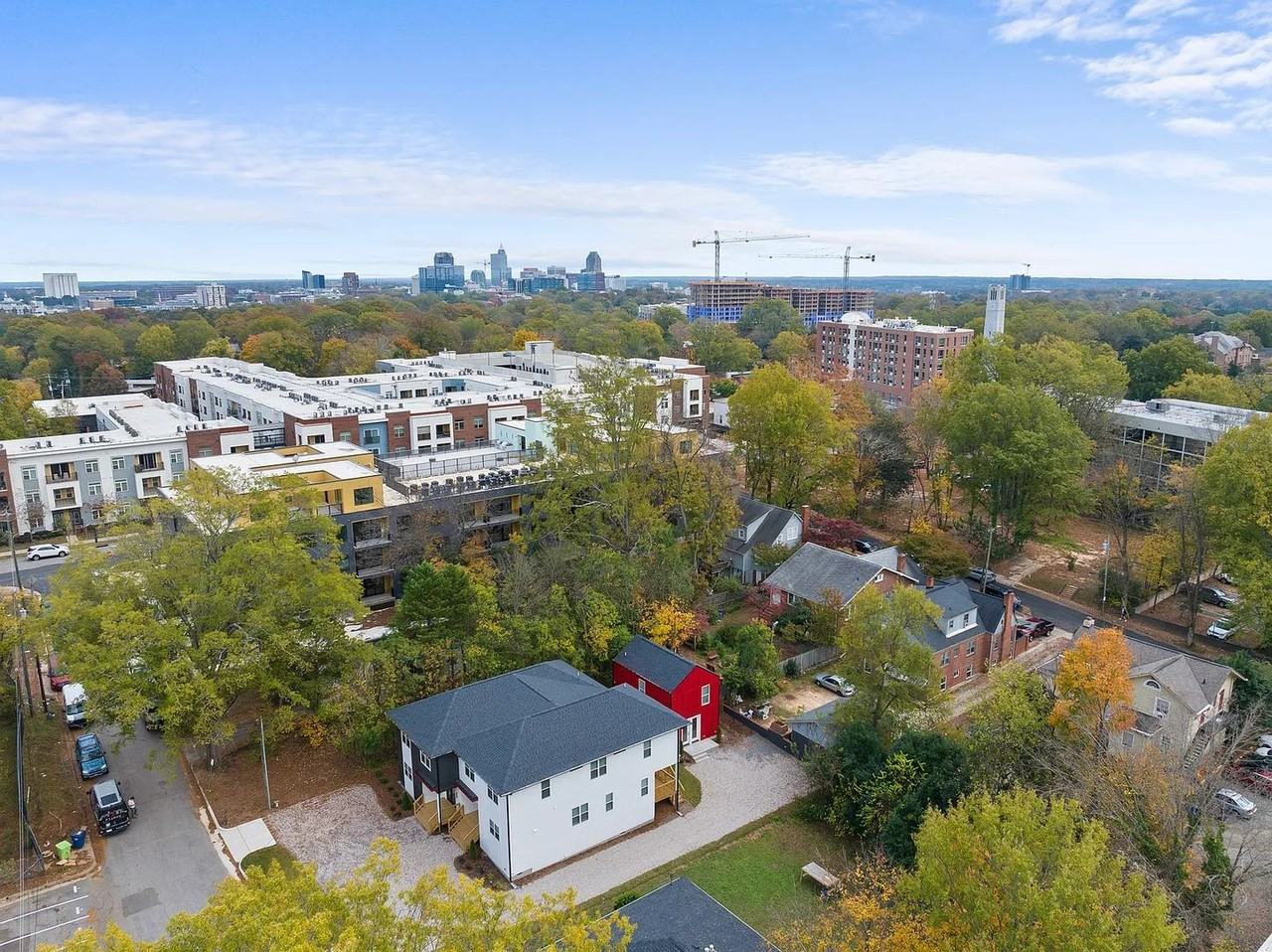 2213 Garden Pl - Photo 3 of 12