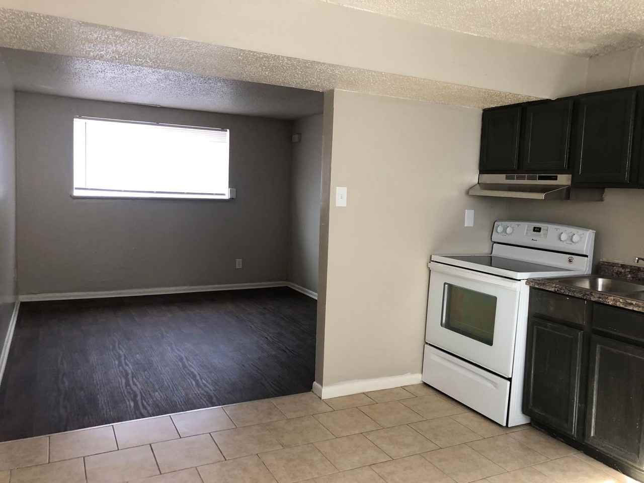 Washburn Arms - Photo 2 of 2