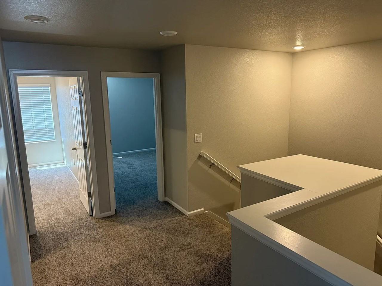 745 N Tempe St - Photo 5 of 18