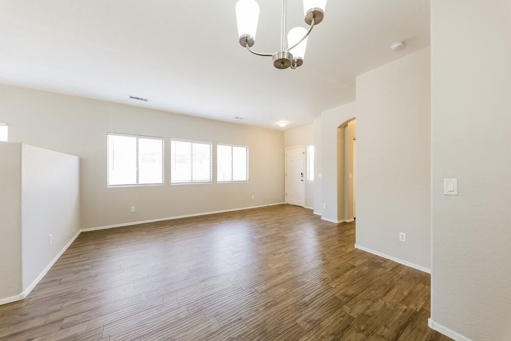 16862 W Post Dr - Photo 7 of 16