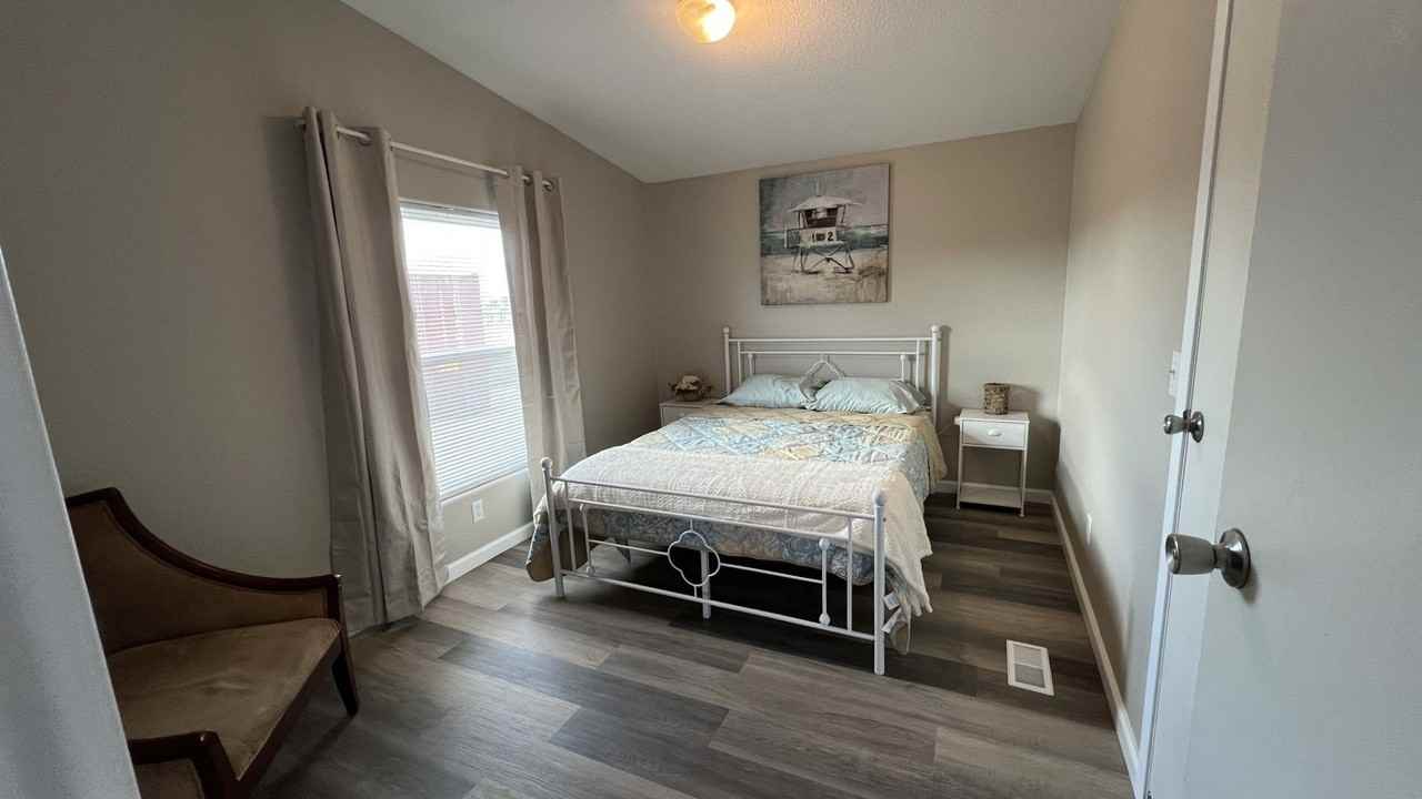 6009 Las Flores Avenue - Photo 3 of 14
