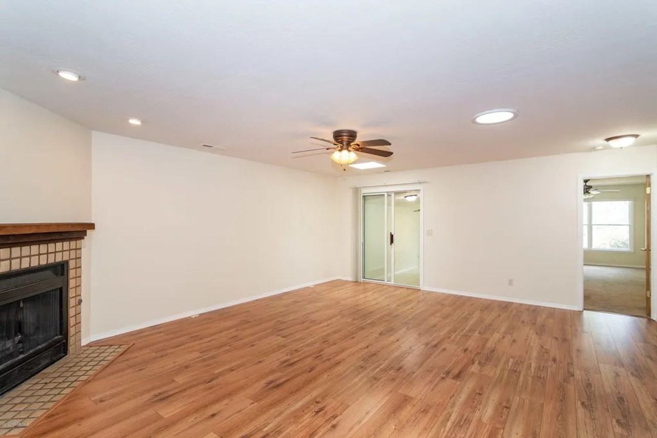 1208 Timber Pt N - Photo 2 of 16