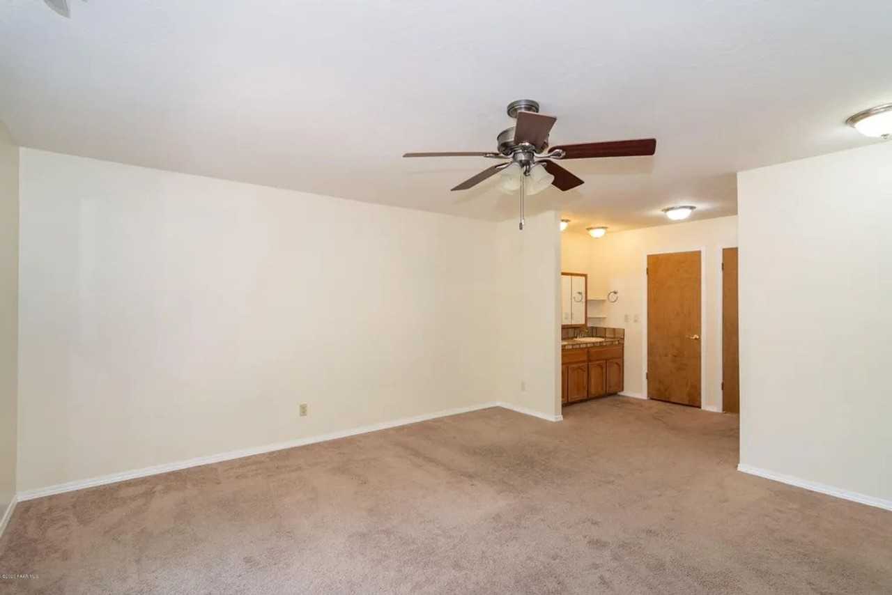 1208 Timber Pt N - Photo 7 of 16