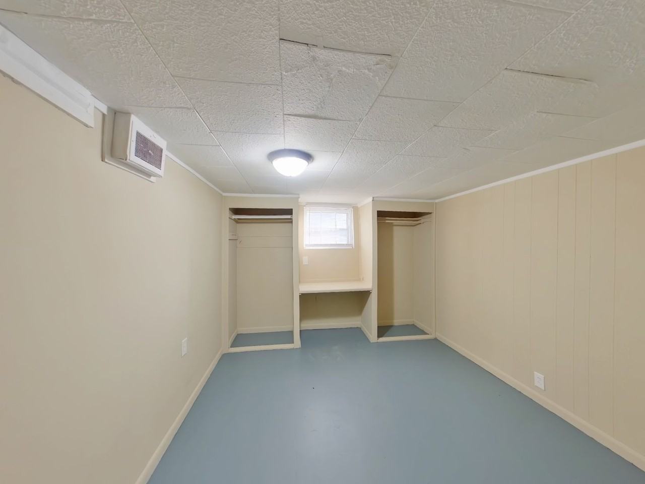 207 1/2 S Erie St - Photo 6 of 8