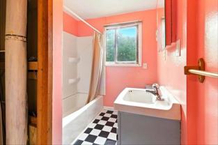 3116 Pocahontas - Photo 1 of 1