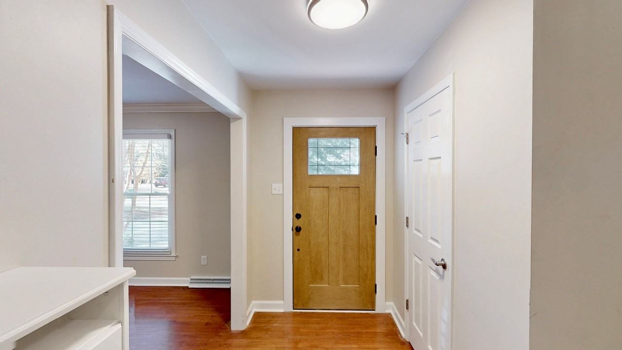 2844 Goneaway Rd - Photo 3 of 42