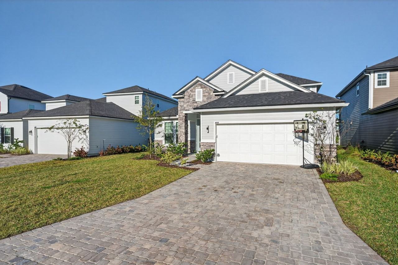 460 Archstone Way - Photo 2 of 45