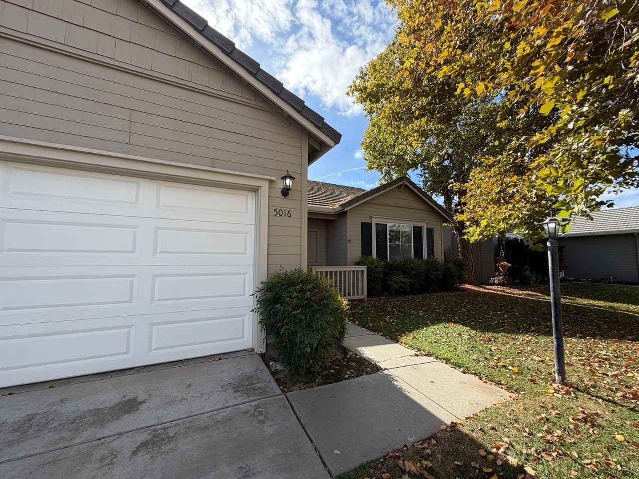 5016 Soave Court - Photo 2 of 40