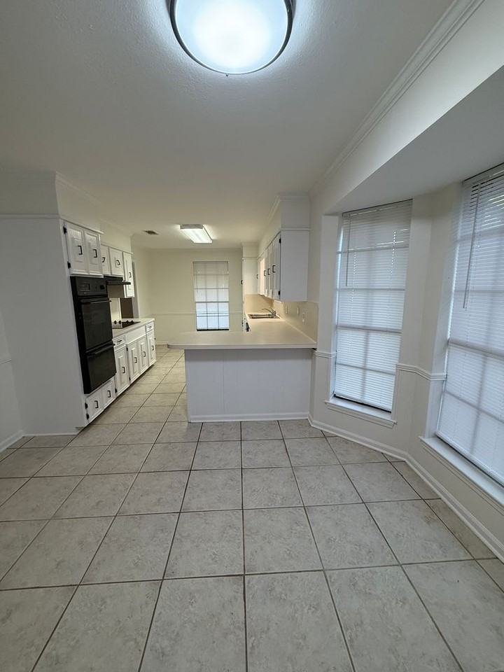 24453 Walker South Road - Photo 3 of 24