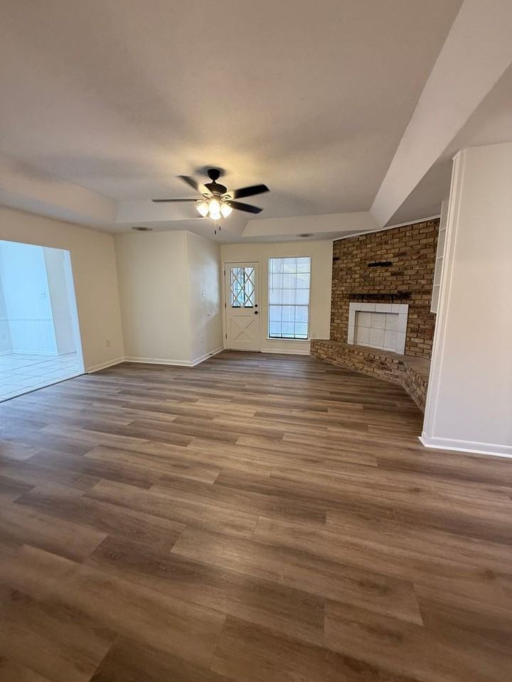 24453 Walker South Road - Photo 5 of 24