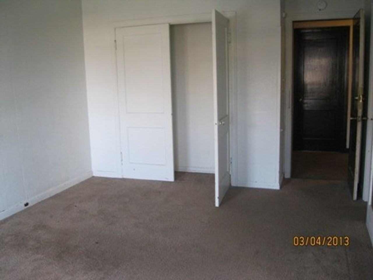 Alamo Apartments - Photo 2 of 12