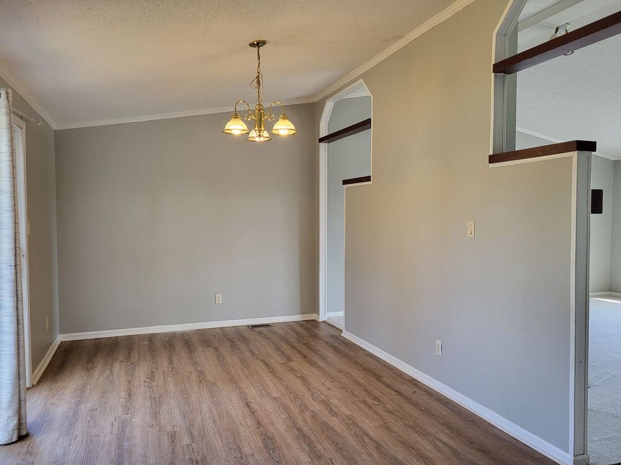 1050 Isenhour Ct - Photo 6 of 13