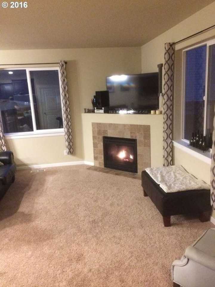 31923 Nw Pacific St - Photo 2 of 19