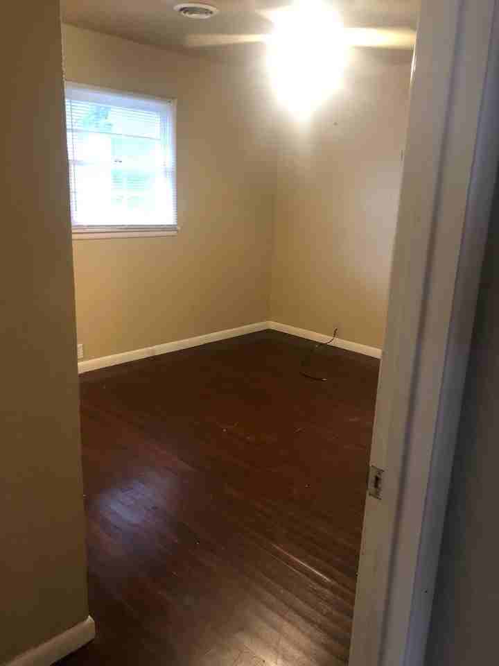 3306 Lewis Ln - Photo 6 of 9