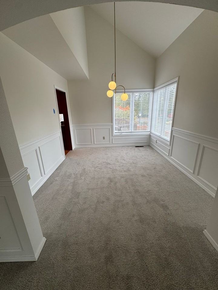 33101 12th Ct Sw - Photo 3 of 29