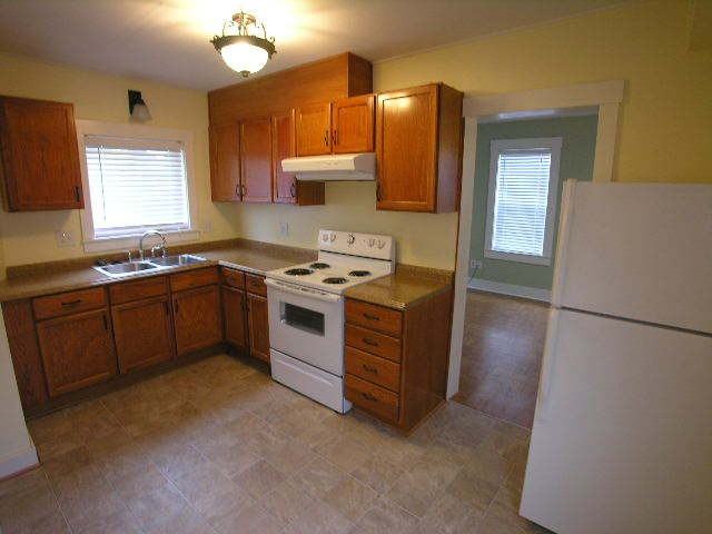 809 S Junett St - Photo 3 of 27