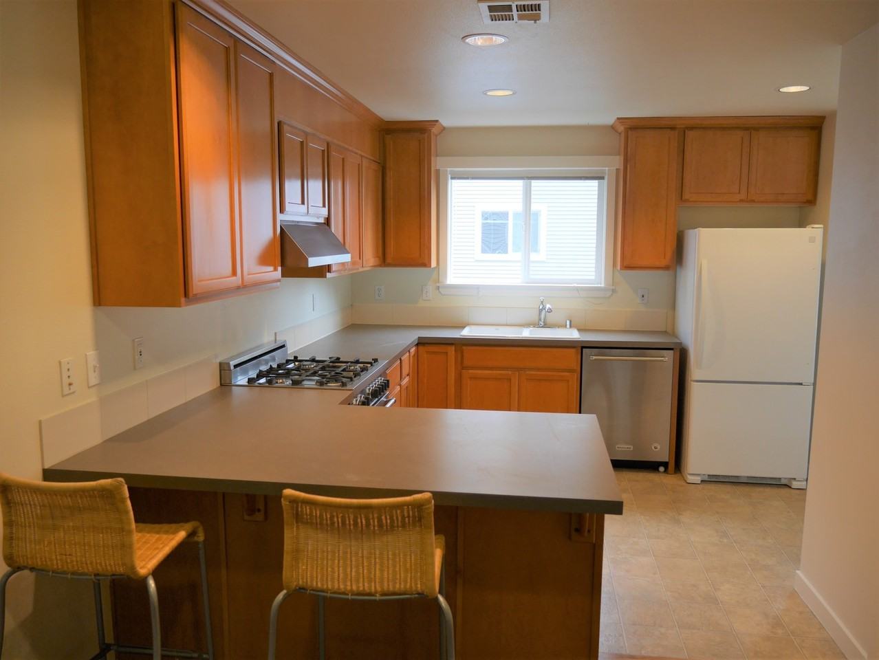 12532 26th Avenue Northeast - Photo 3 of 13