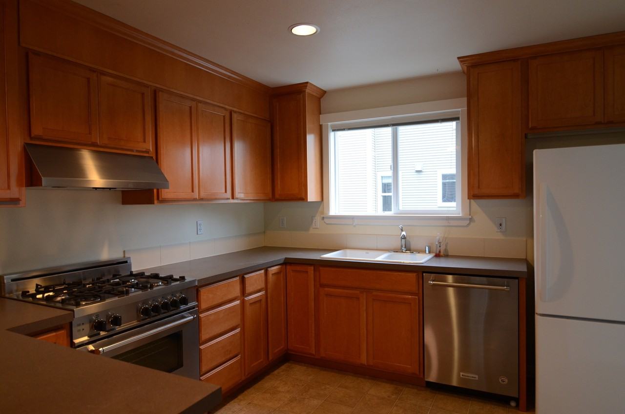 12532 26th Avenue Northeast - Photo 4 of 13