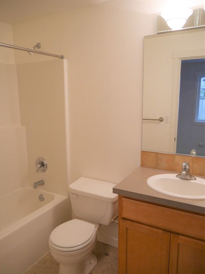 12532 26th Avenue Northeast - Photo 6 of 13