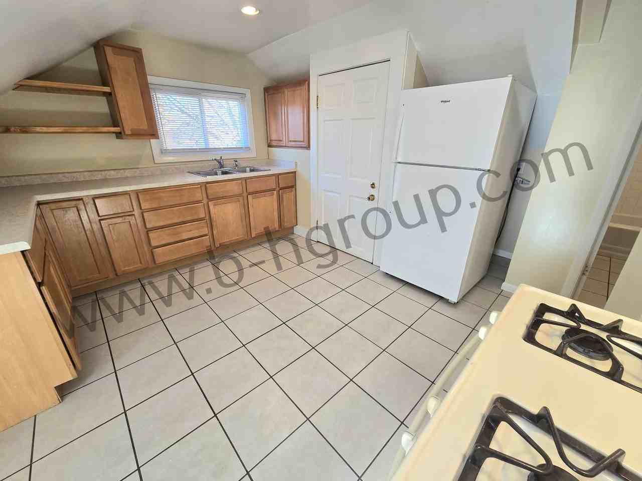 5004 28th Avenue - Photo 7 of 19