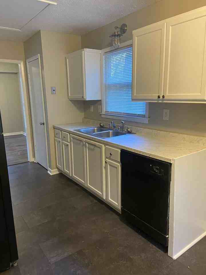 280 Driftwood Cir - Photo 6 of 14