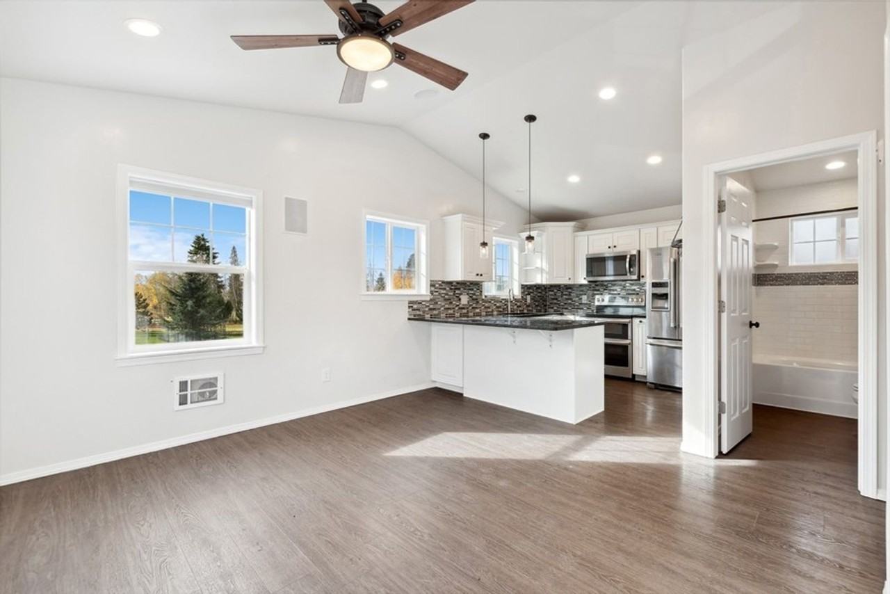 265B Texas Ave - Photo 3 of 19