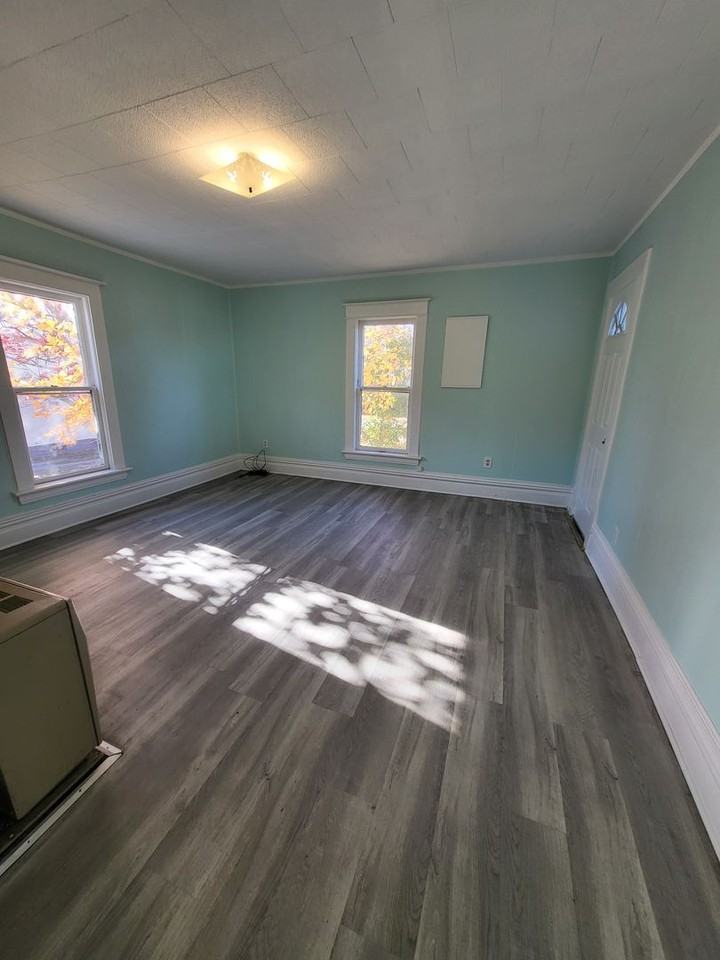 233 Delaware Avenue - Photo 3 of 9