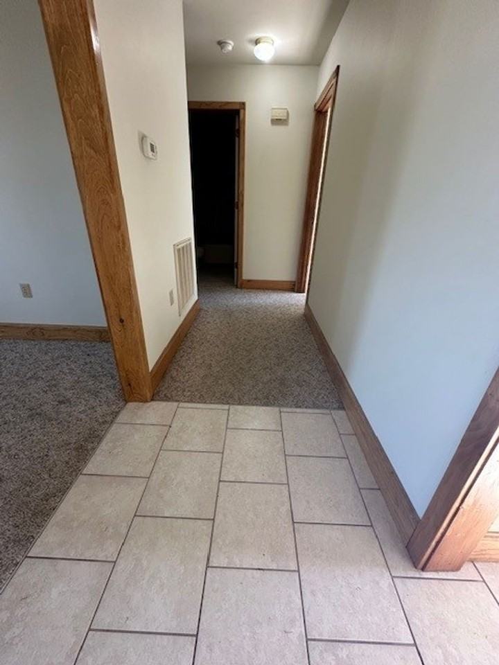 197 Spencer Ave - Photo 4 of 22