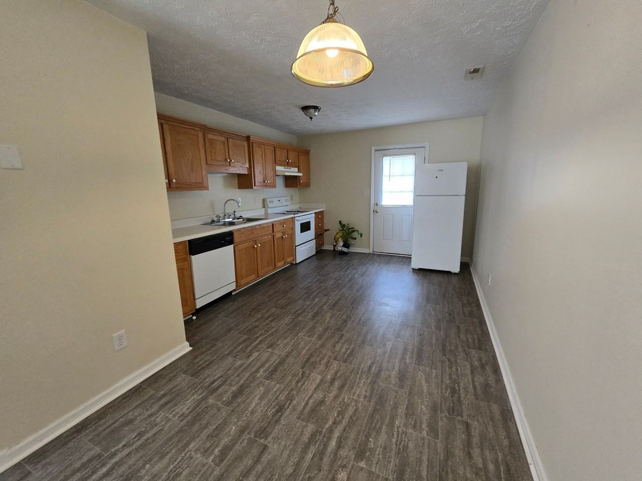 218 Bahia Lane - Photo 3 of 17