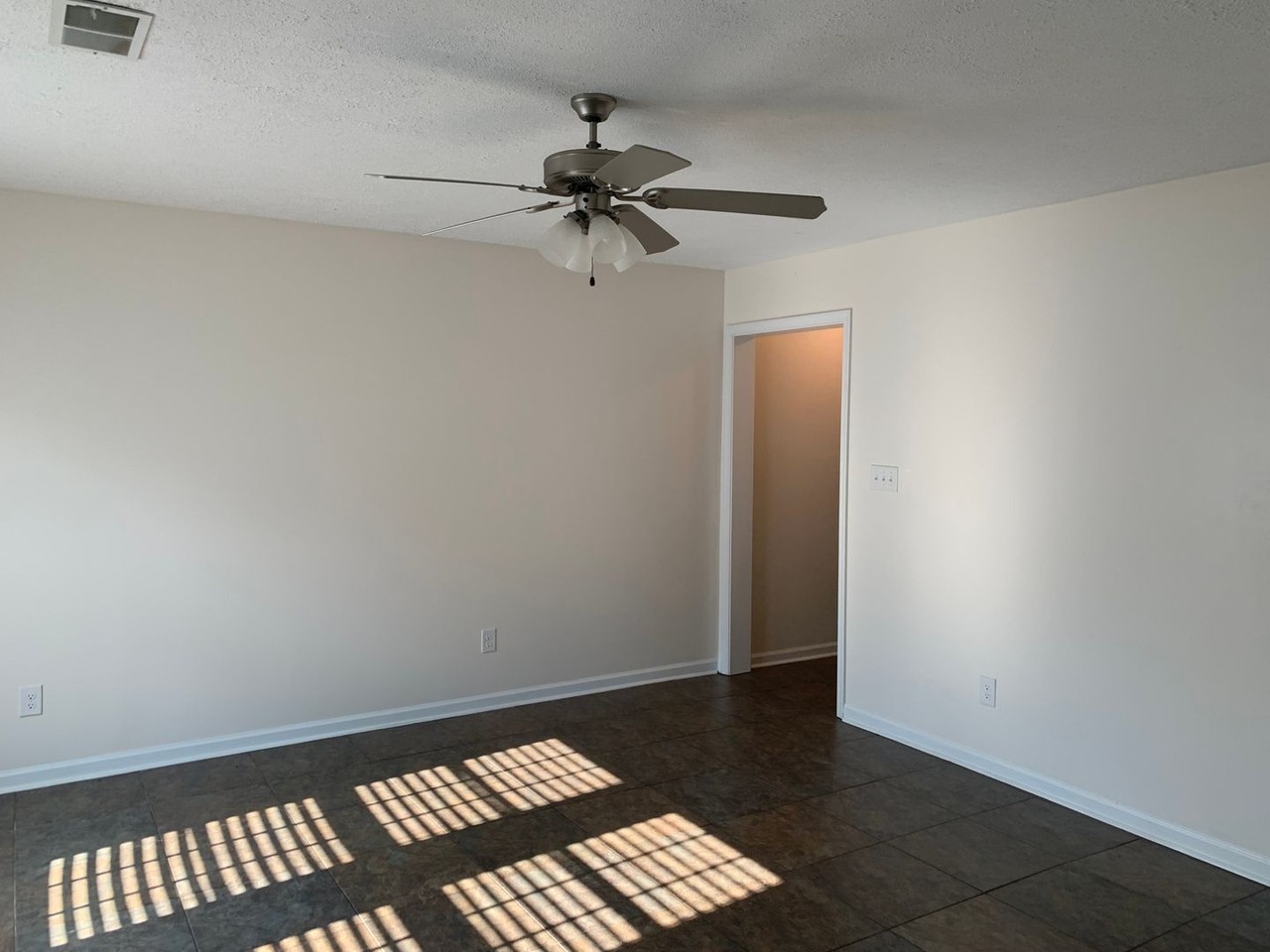 160 Ivy Creek Ln #204 - Photo 6 of 10