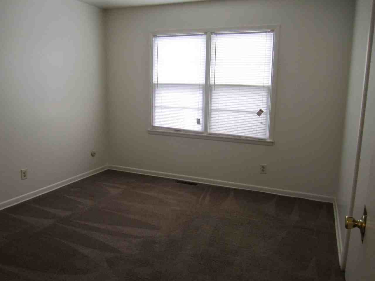 Emerton Place Townhomes - Photo 5 of 8