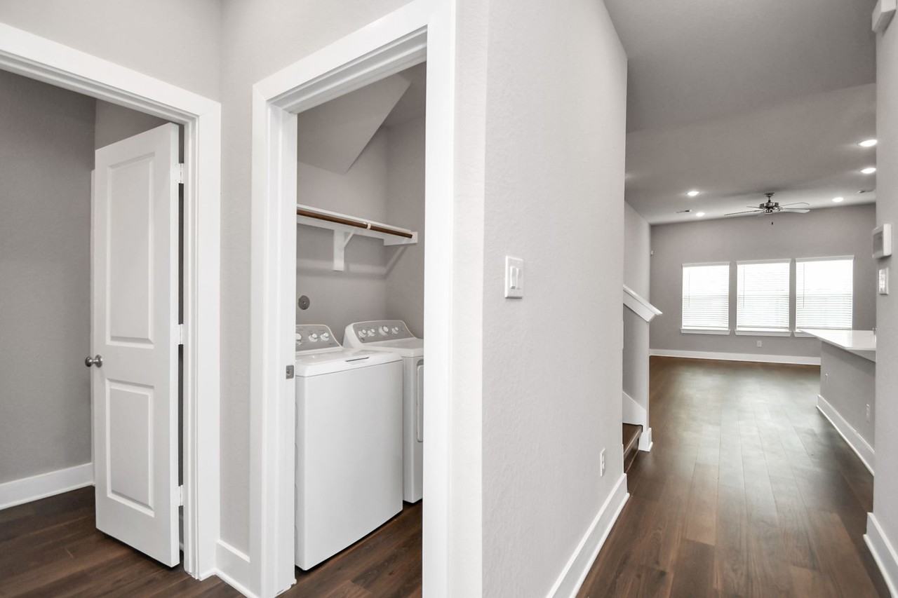 10606 Wildflower View Dr - Photo 6 of 40