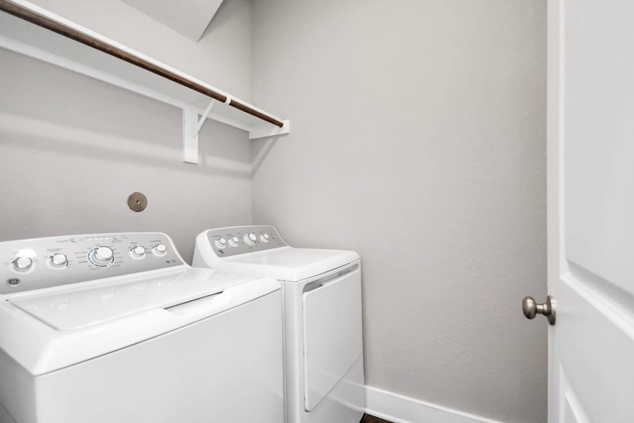 10606 Wildflower View Dr - Photo 7 of 40