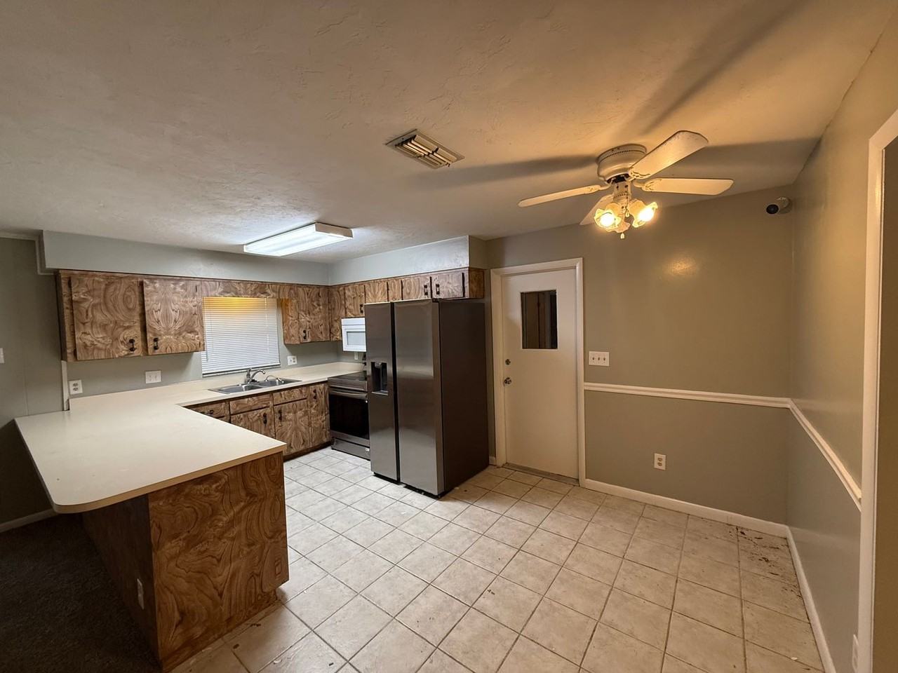 1100 Sw 20th Pl - Photo 6 of 26