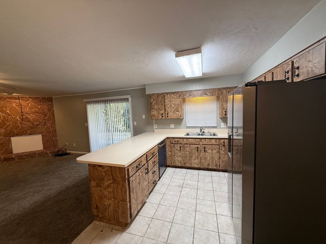 1100 Sw 20th Pl - Photo 7 of 26