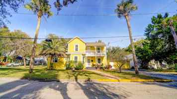 featured image of 14 Sanchez Avenue