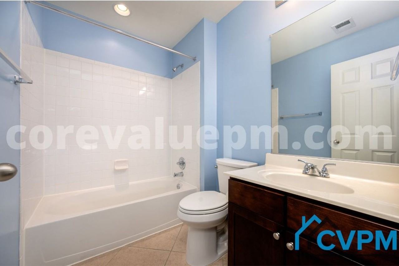 1051 Ironwood Ln - Photo 6 of 27