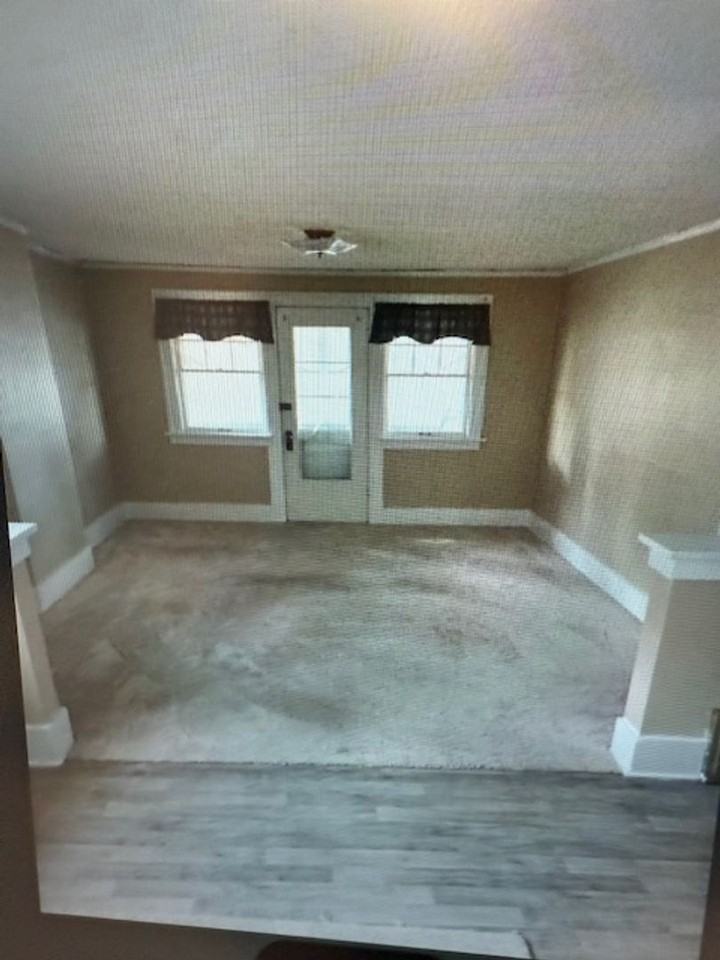 1212 North Frink Street - Photo 4 of 10