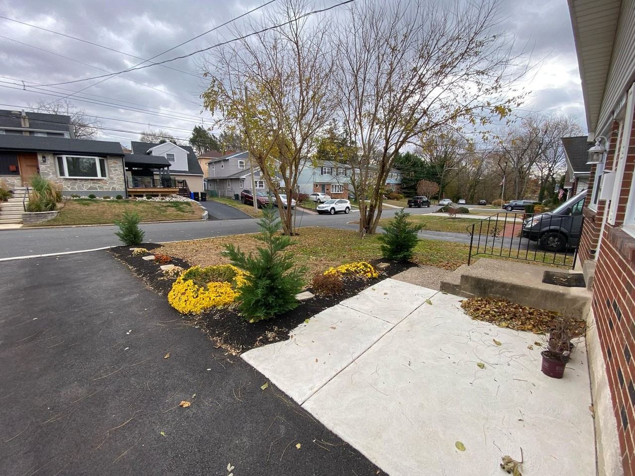 203 W Rodgers St - Photo 3 of 19