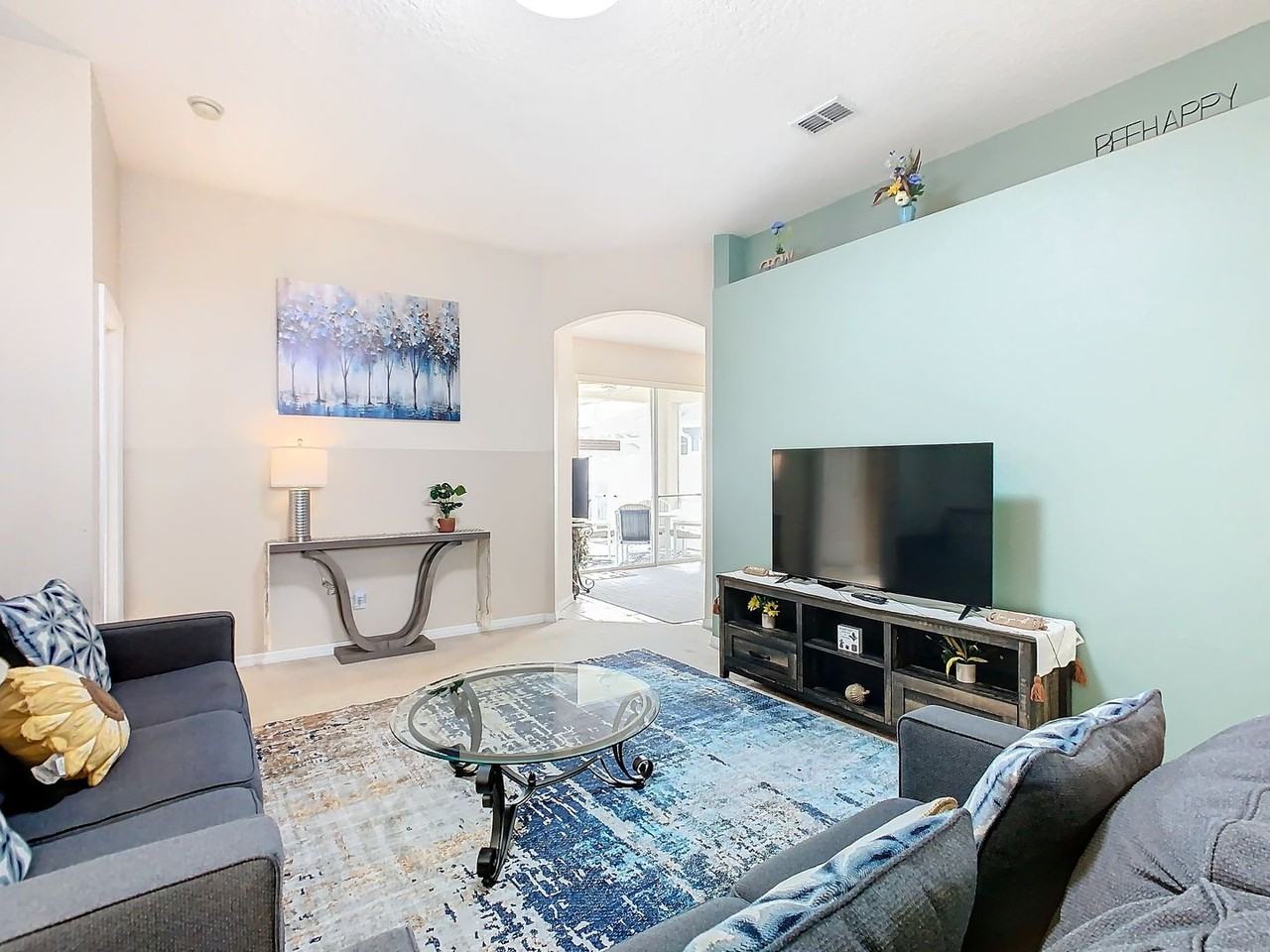 349 Oxford Drive - Photo 6 of 23